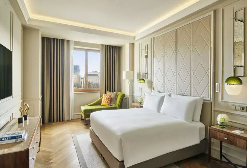 هتل Intercontinental Athenee Palace Bucharest, An Ihg