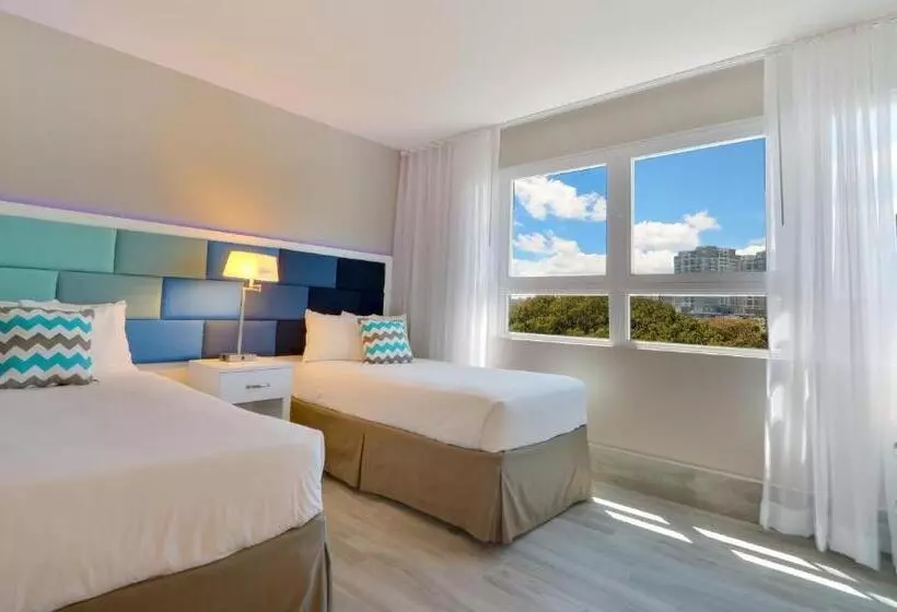 The Wave Hotel At Condado