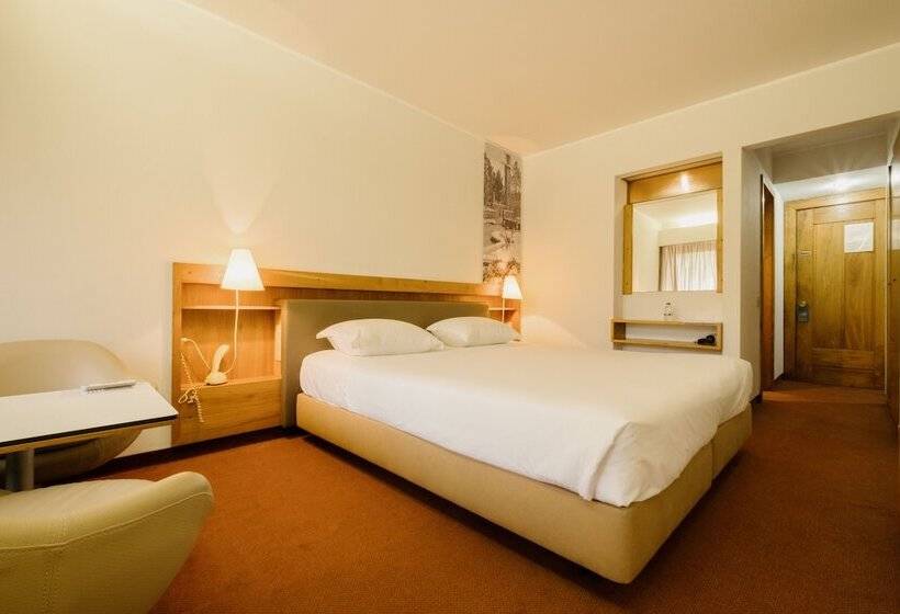 هتل Parque Do Rio Ofir