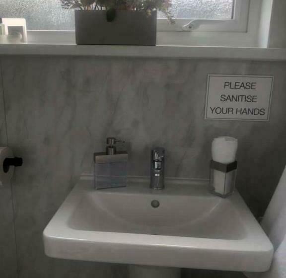 Bed and Breakfast Alderberry Lodge