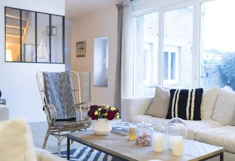 Aamiaismajoitus (B&B) Cottage Santa Teresa