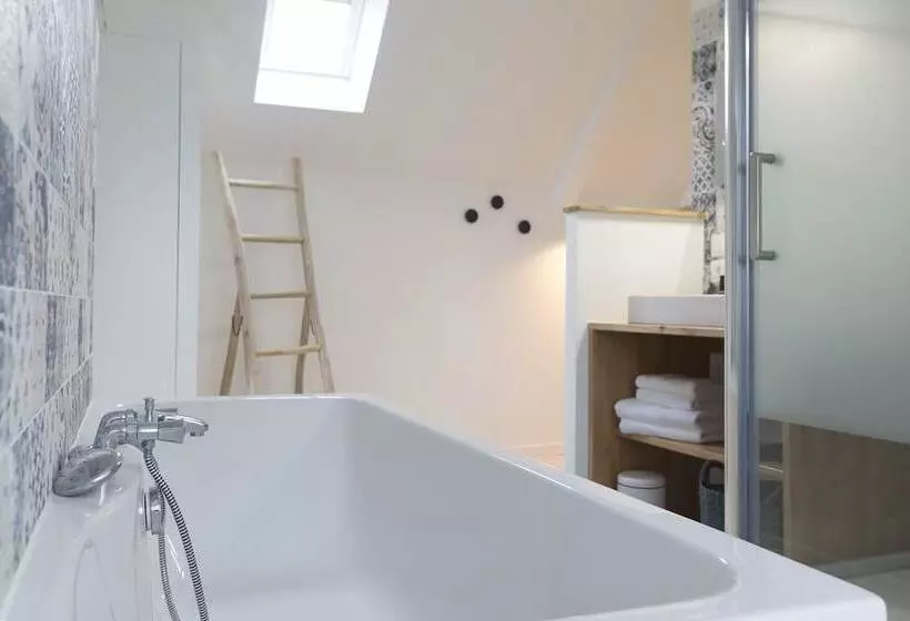 Aamiaismajoitus (B&B) Cottage Santa Teresa