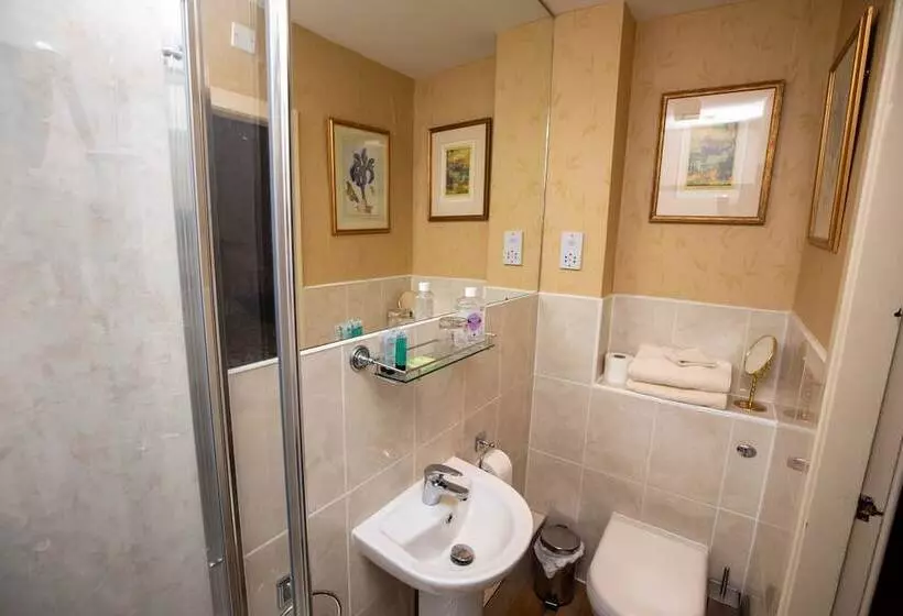 Aamiaismajoitus (B&B) The Old Priory Guesthouse