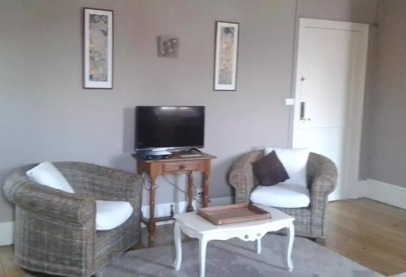 Aamiaismajoitus (B&B) Vanille Bourbon