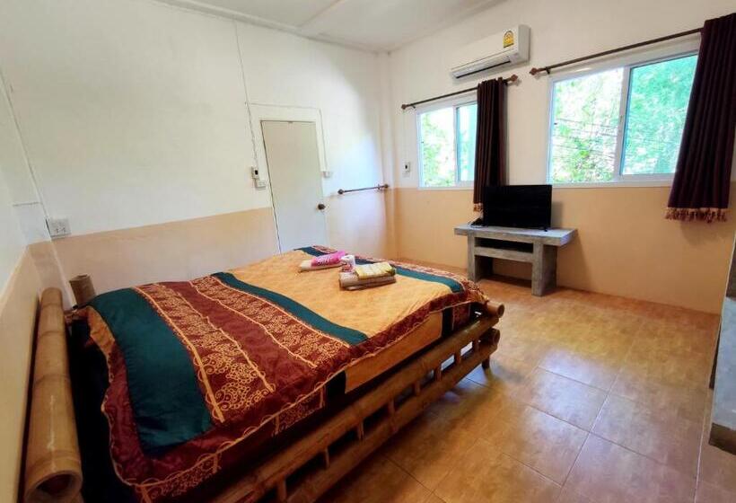 هتل Sairee View Resort