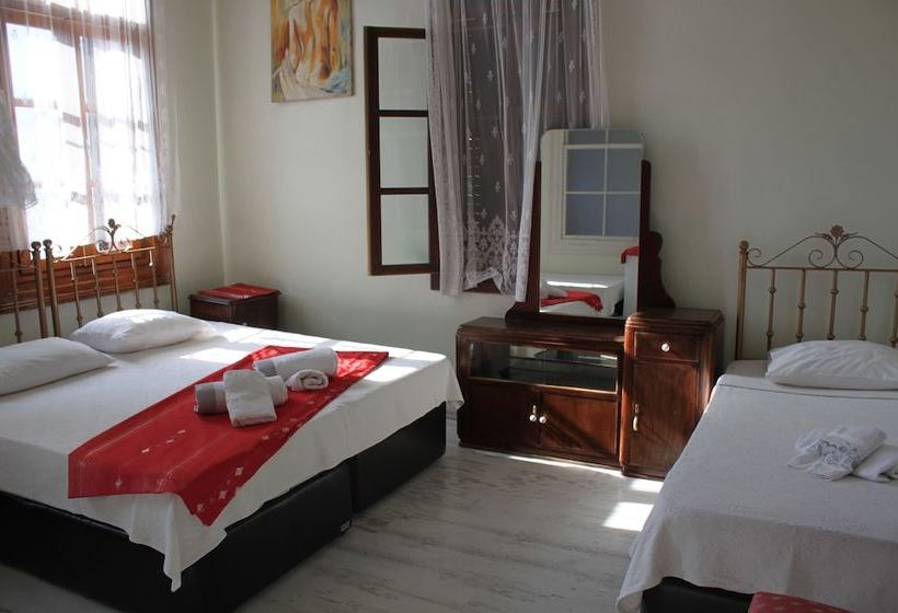 בית מלון כפרי Zeynep Hanim Konukevi