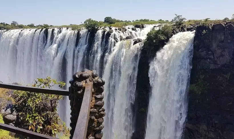 Jollyboys Camp   Hostel