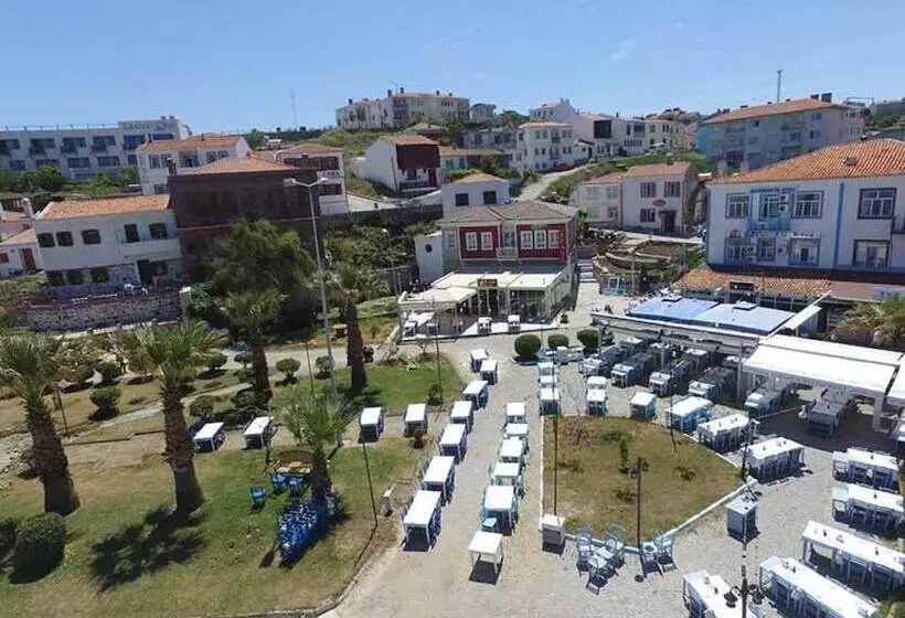 La Krasi Otel & Restaurant