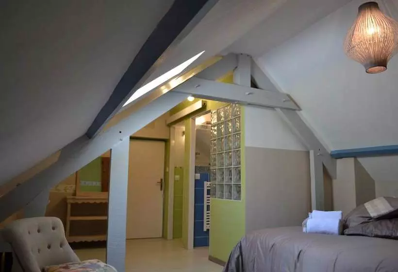 Pension  Chambres D Hôtes La Maison Des écureuils