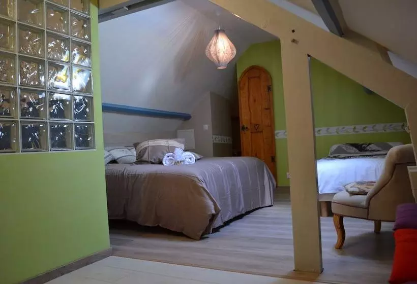Pension  Chambres D Hôtes La Maison Des écureuils