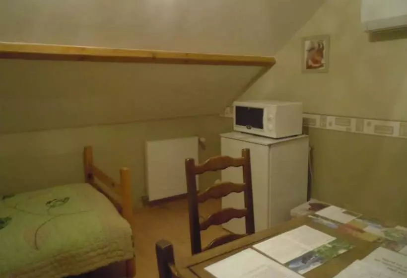 Pension  Chambres D Hôtes La Maison Des écureuils