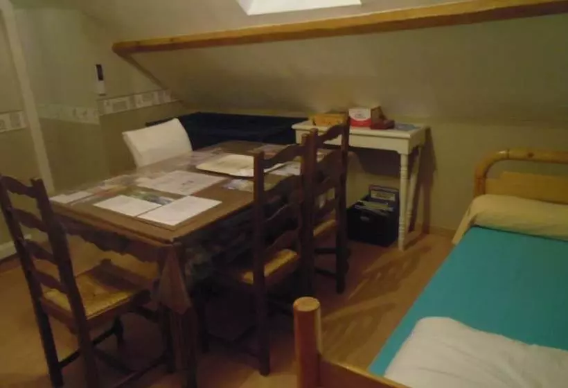 Pension  Chambres D Hôtes La Maison Des écureuils