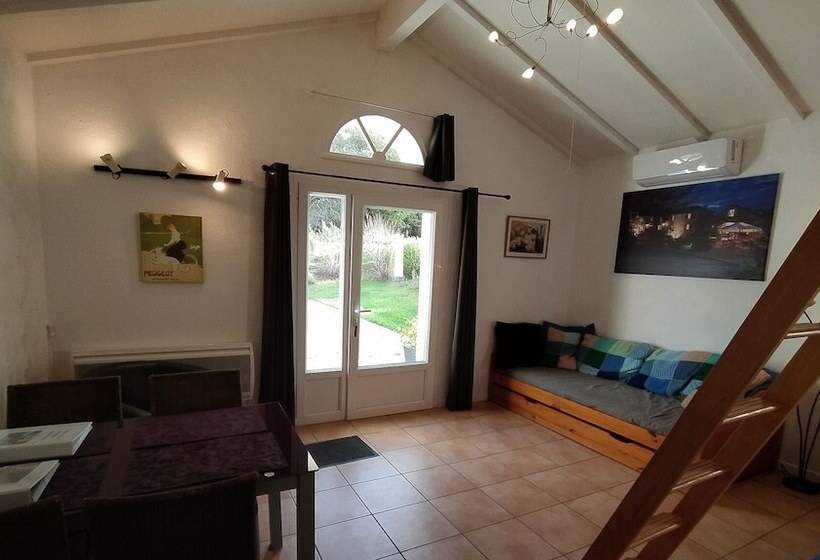 פנסיון Gîtes La Bakénia