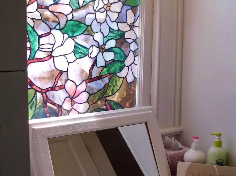 Aamiaismajoitus (B&B) Inn On Poplar Hill