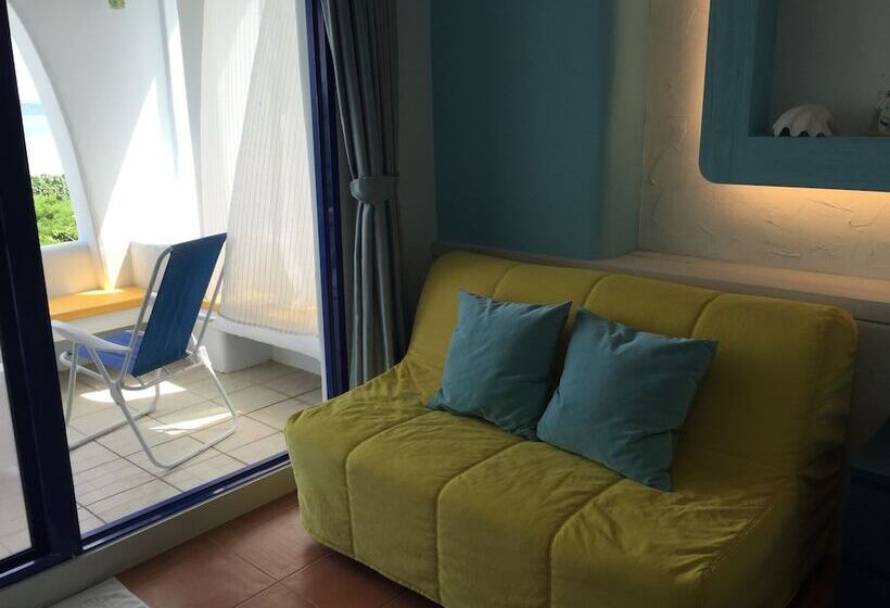 تختخواب و صبحانه Summerwings