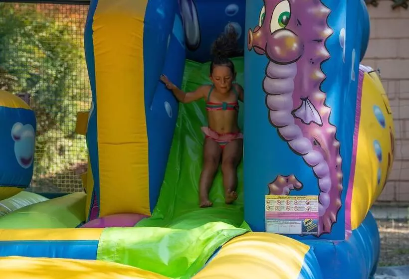 Hotelli Camping De La Bageasse