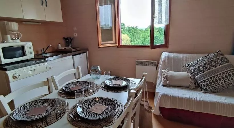 Hotelli Camping De La Bageasse