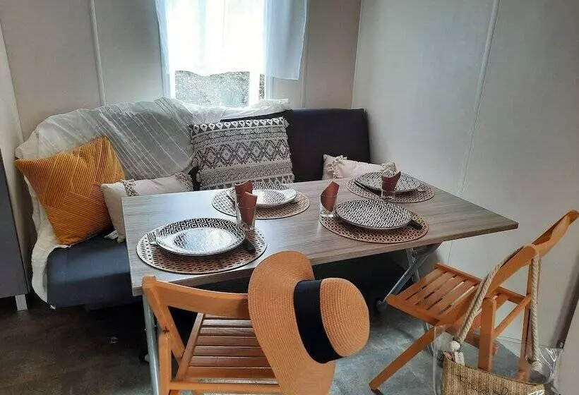 Hotelli Camping De La Bageasse