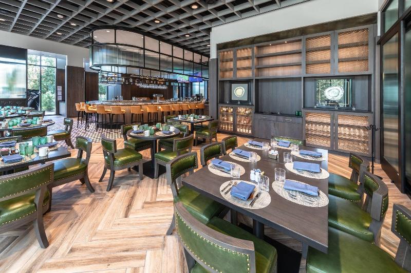 Отель Houston Cityplace Marriott At Springwoods Village