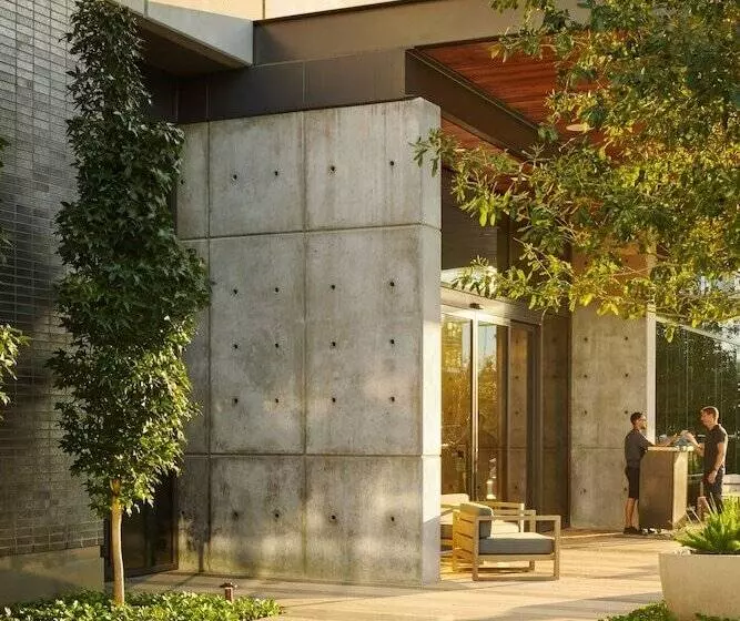 هتل Houston Cityplace Marriott At Springwoods Village