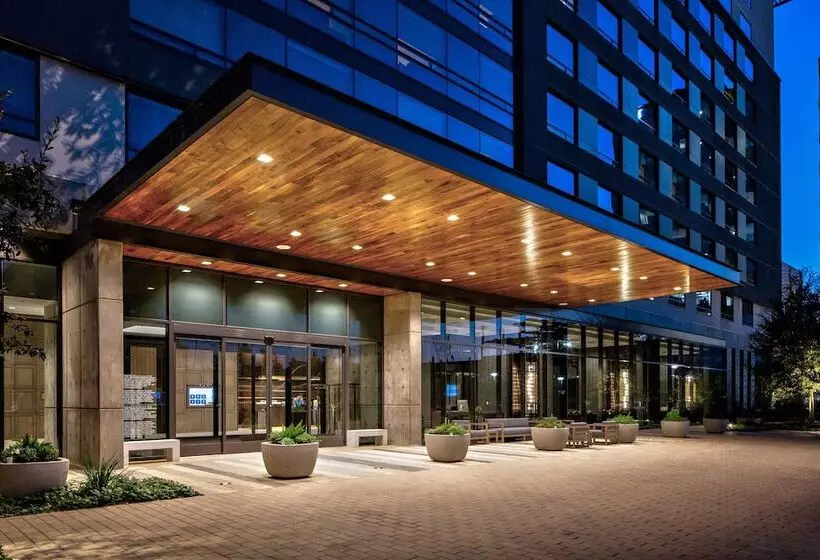 هتل Houston Cityplace Marriott At Springwoods Village