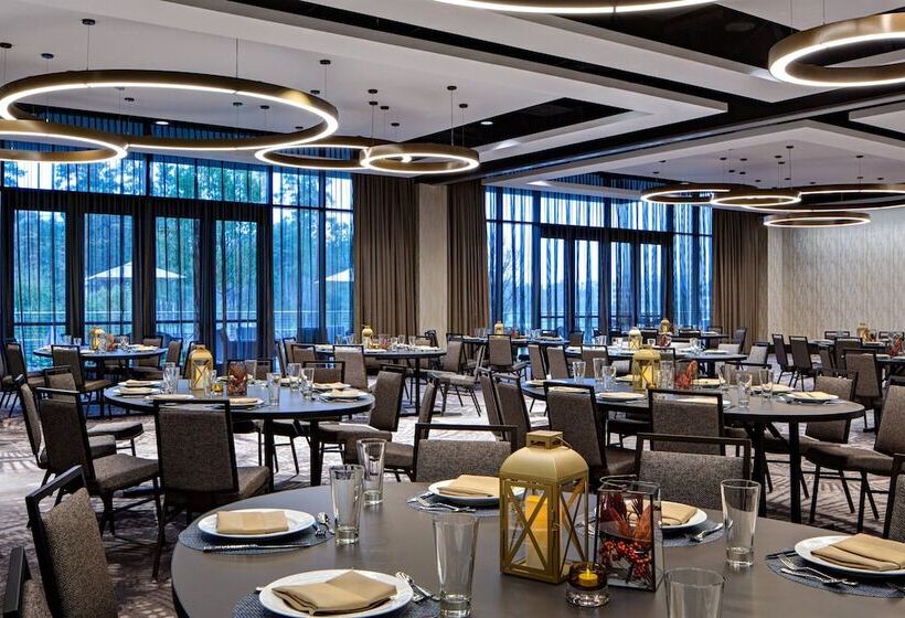 Отель Houston Cityplace Marriott At Springwoods Village