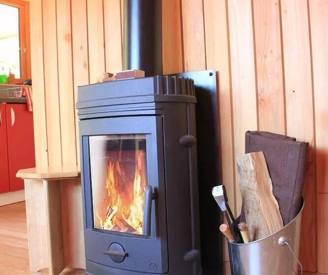 Hotelli Huttopia Divonne