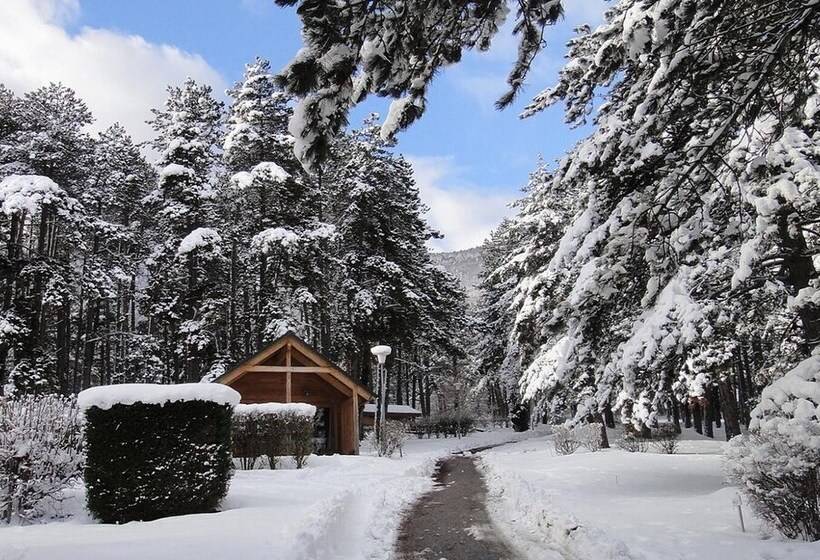 هتل Huttopia Divonne