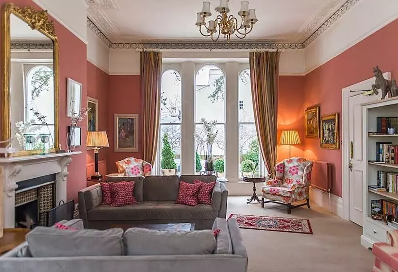 هتل Lypiatt House