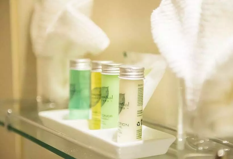 هتل Lypiatt House