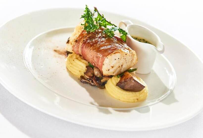 Отель Walwick Hall