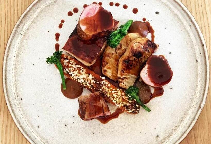 Отель Walwick Hall