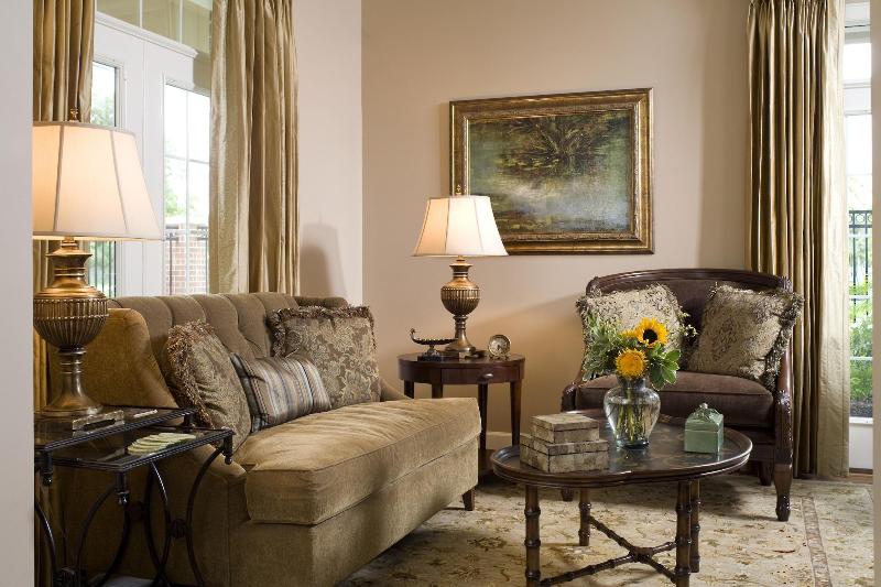 La Maison In Midtown An Urban B&b