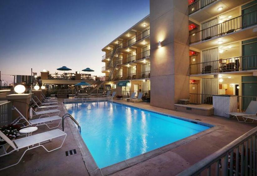 فندق على الطريق Aquarius Oceanfront Inn