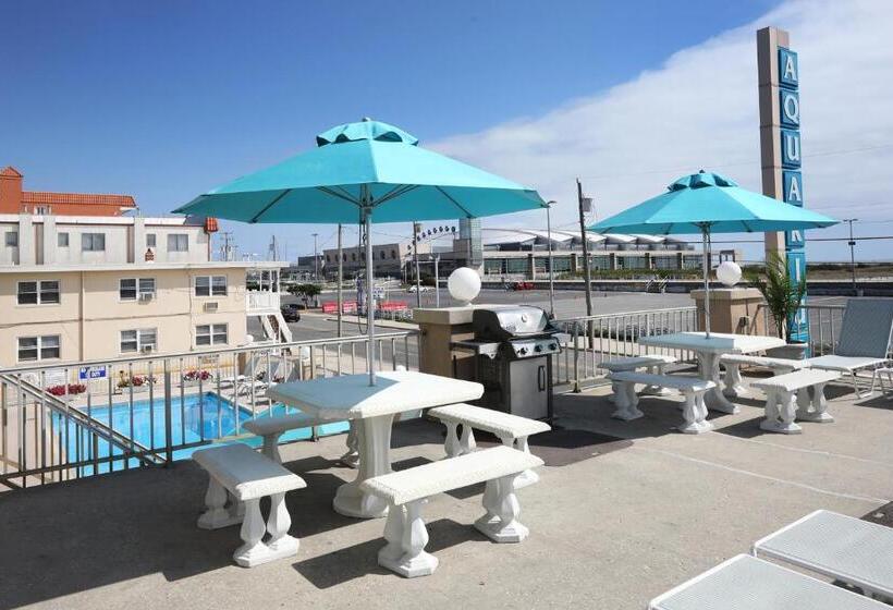 فندق على الطريق Aquarius Oceanfront Inn