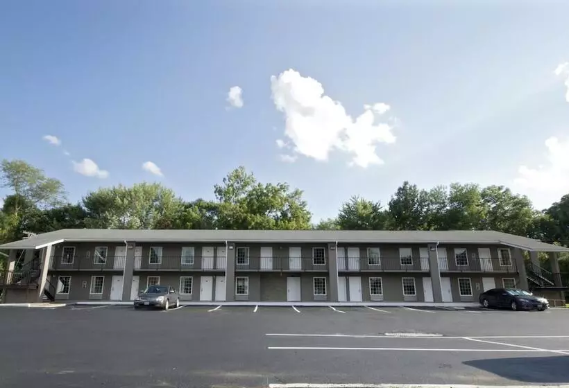 Motelli Town House Inn