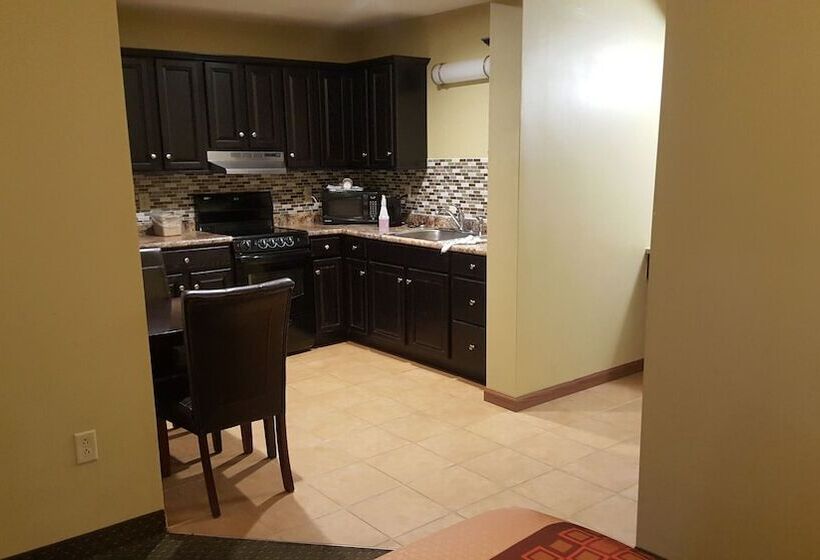 Мотель Town House Inn