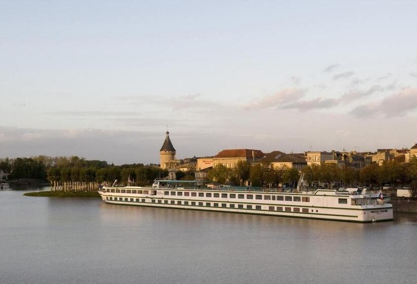 פנסיון Hôtes De Libourne