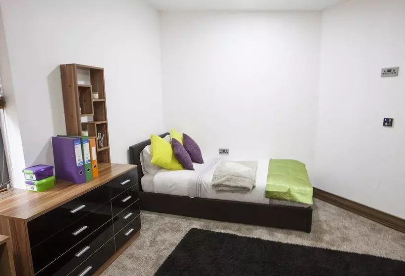 Stayocity Suites