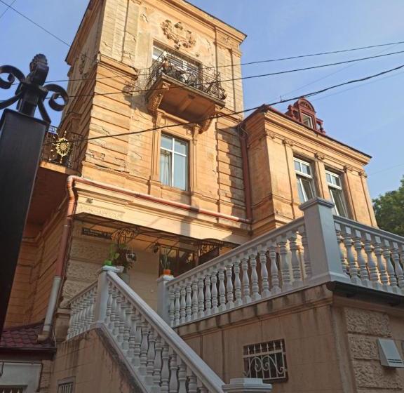 فندق صغير вілла графа