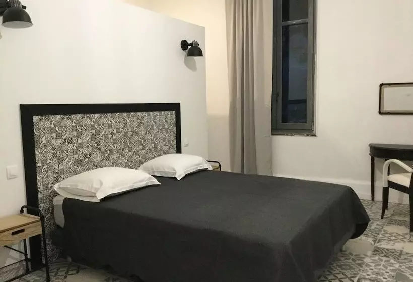 تختخواب و صبحانه Carcassonne Bastide