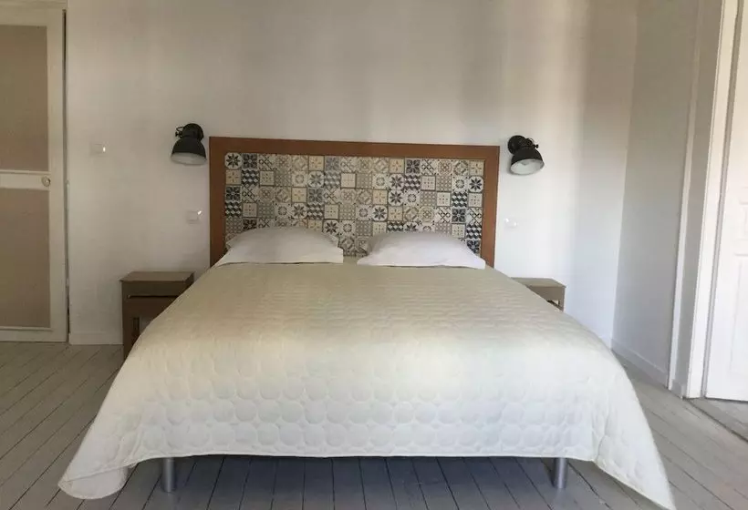 تختخواب و صبحانه Carcassonne Bastide