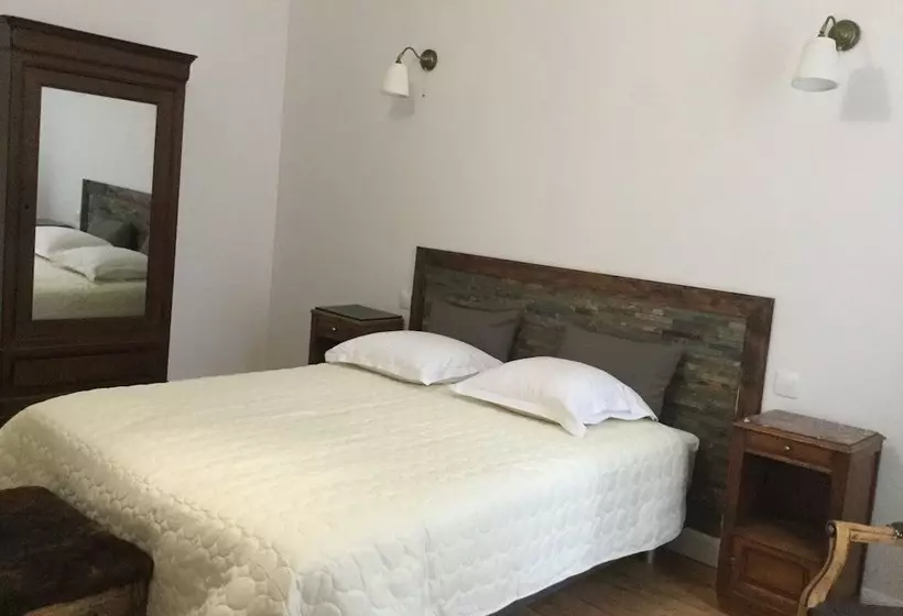 تختخواب و صبحانه Carcassonne Bastide