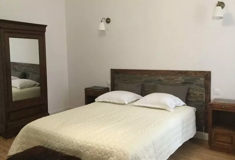 تختخواب و صبحانه Carcassonne Bastide