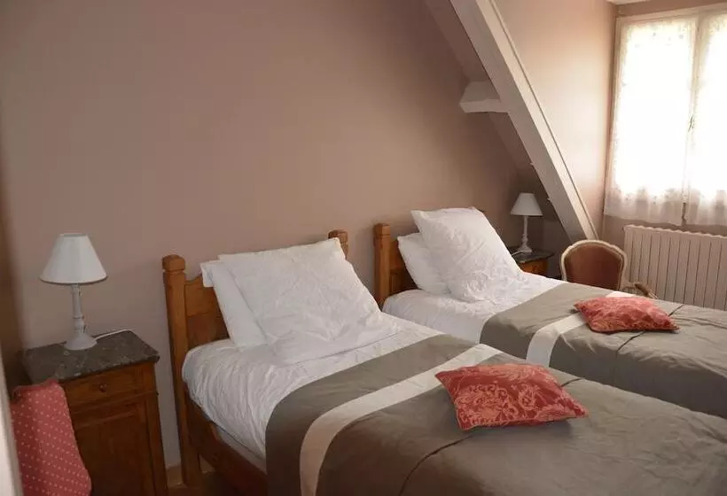 تختخواب و صبحانه Chambre D Hotes Le Clos De Provins