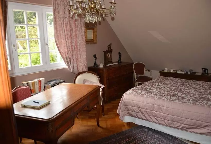تختخواب و صبحانه Chambre D Hotes Le Clos De Provins