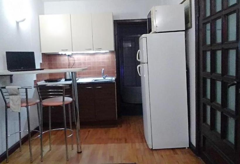 Общежитие вілла графа