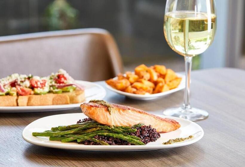 Ac Hotel Phoenix Biltmore