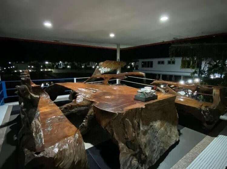 酒店 Ban Pak Chaytung Trang