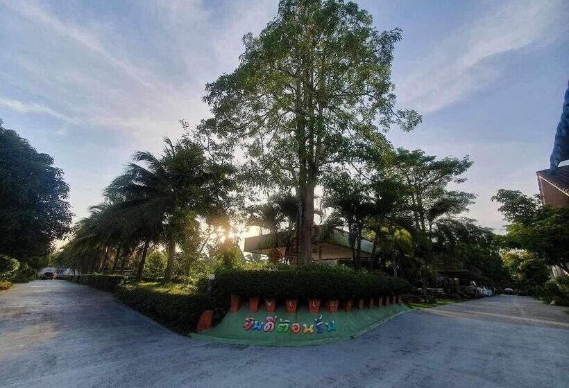 酒店 Ban Pak Chaytung Trang